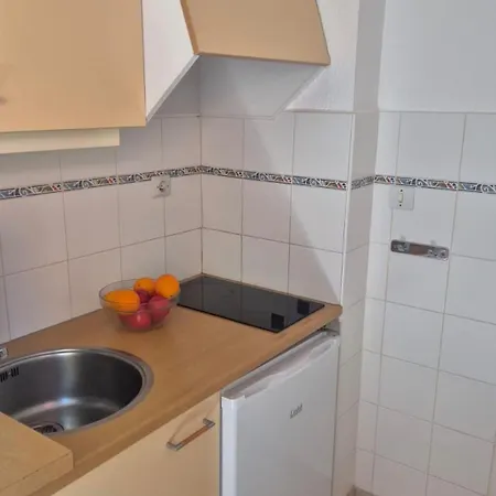 Dans Odalys Avec Piscine Apartmán