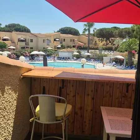 Dans Odalys Avec Piscine